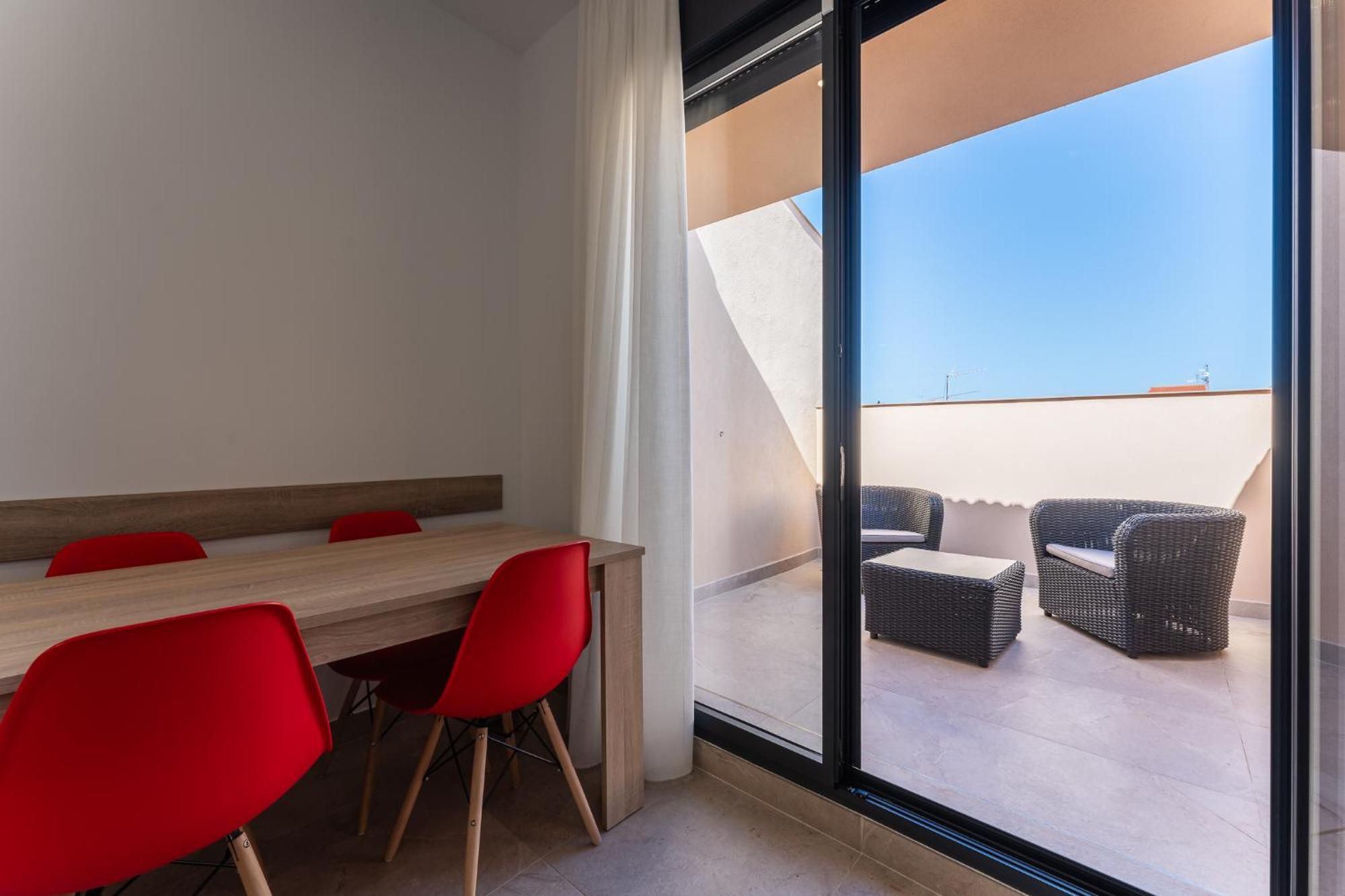 Cmdreams Platinium- Apartamentos Turisticos En El Centro De Merida Bagian luar foto