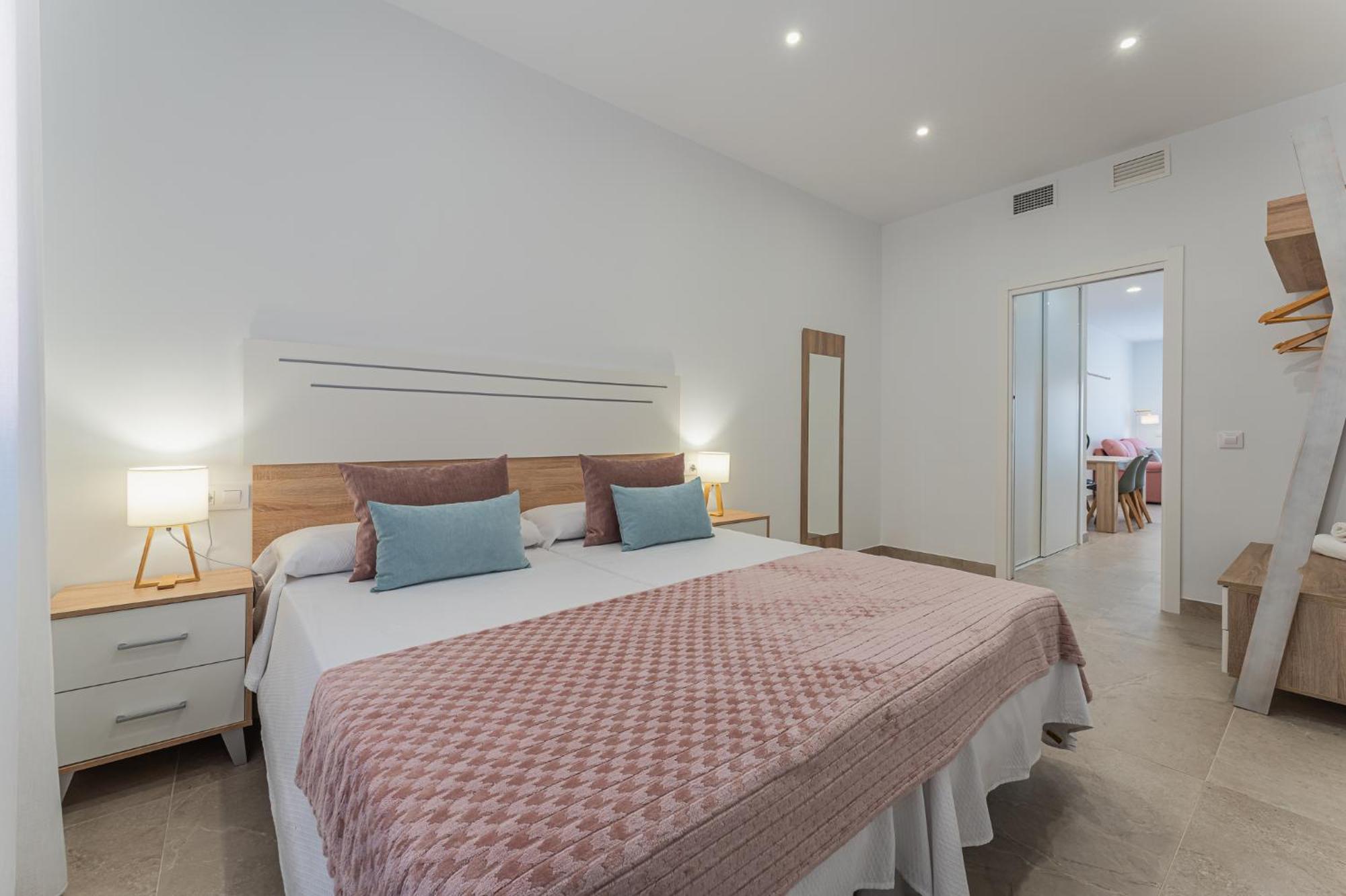 Cmdreams Platinium- Apartamentos Turisticos En El Centro De Merida Bagian luar foto